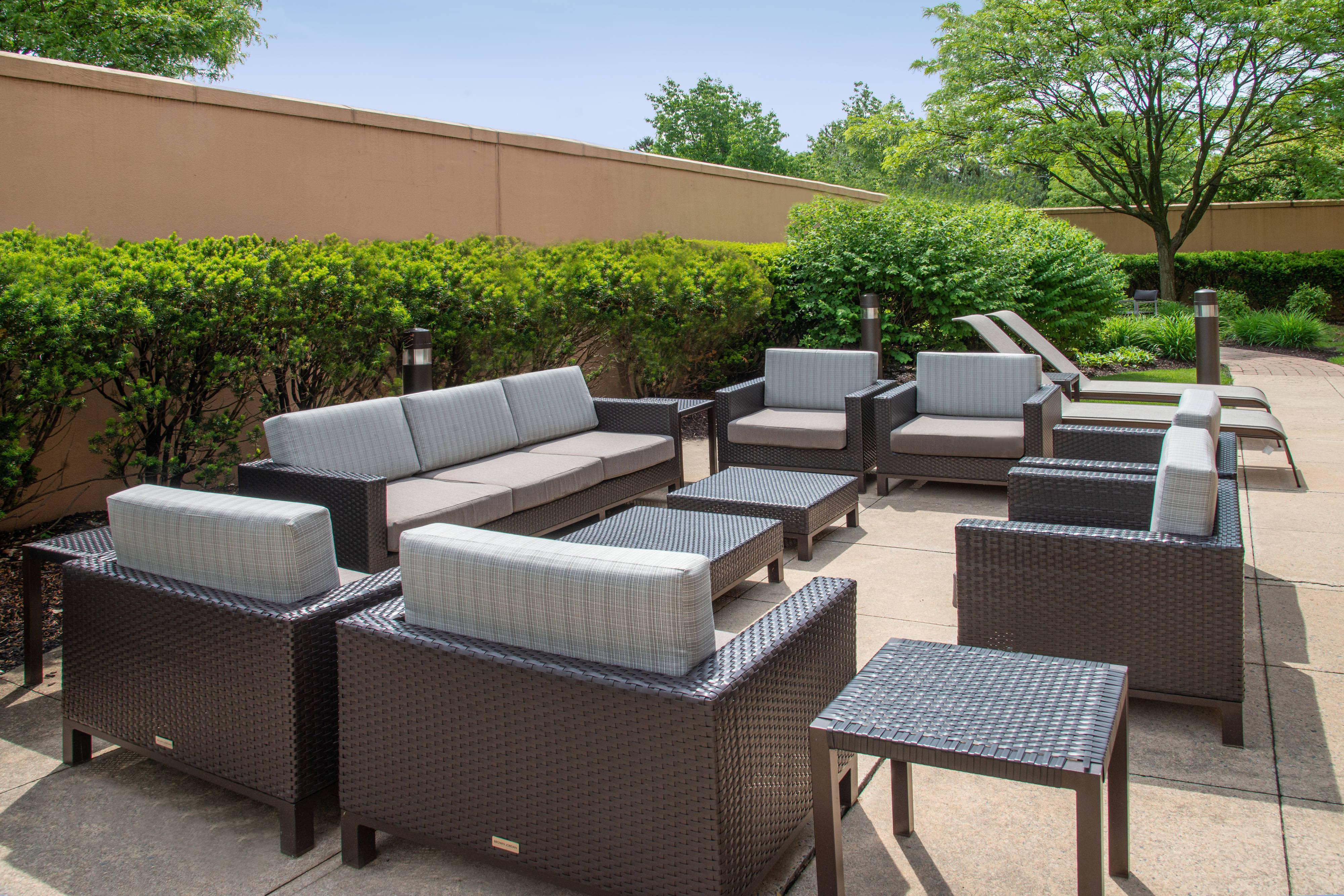 Sonesta Select Allentown Bethlehem Airport Exterior foto